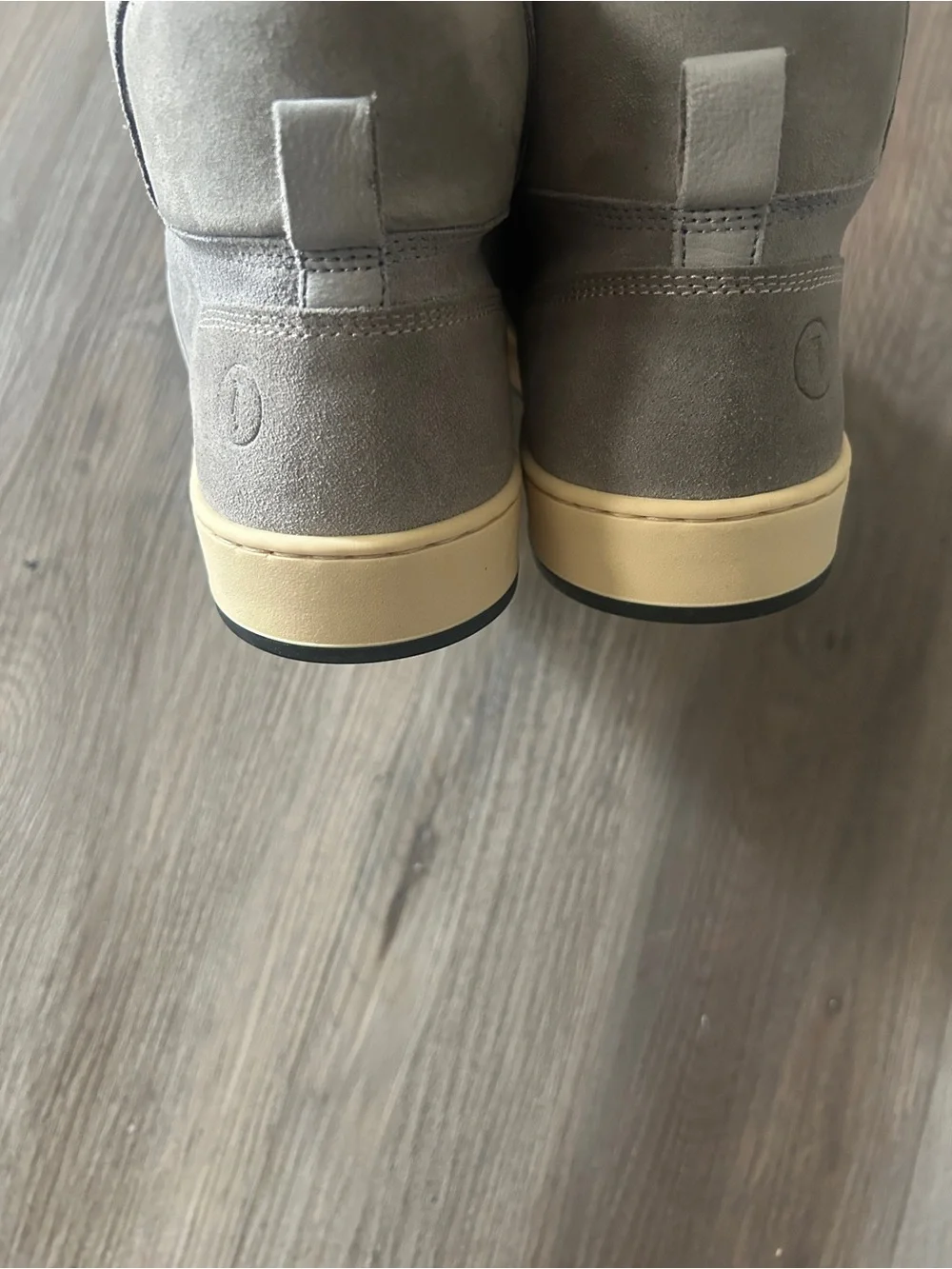 Collegium Pillar Destroyer High Top Sneaker Grey 39/9 New without Box Grey Suede